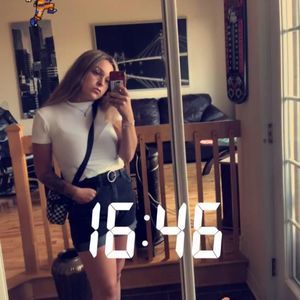 Meet your Posher, Annielou